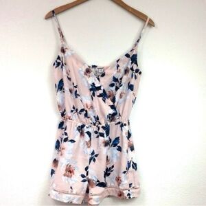 Gypsies & Moondust Womens Pink Floral Wrap Shorts Romper Size Small Boho Hippie